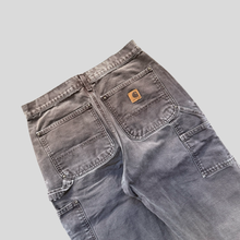 Load image into Gallery viewer, 2005 Carhartt carpenter double knee - 30/34
