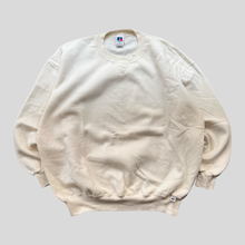 Load image into Gallery viewer, 90s Russell athletic blank sweatshirt - XL/XXL
