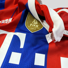 Load image into Gallery viewer, 2014-15 Bayern München ROBBEN 10 home -  S
