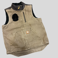 Load image into Gallery viewer, 2013 Carhartt work vest - S
