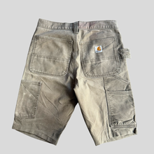 Load image into Gallery viewer, 00s Carhartt Carpenter double knee shorts - 28
