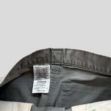 Load image into Gallery viewer, 00s Carhartt Carpenter shorts - 28
