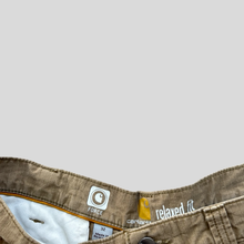 Load image into Gallery viewer, 00s Carhartt cargo shorts - 32
