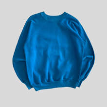 Load image into Gallery viewer, 90s Blank sweatshirt - M
