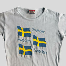 Load image into Gallery viewer, 00s Sweden T-shirt - 38
