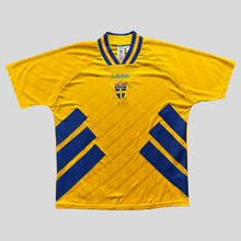 Load image into Gallery viewer, 1994 Sweden home shirt - M
