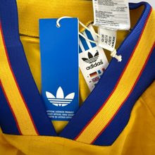 Load image into Gallery viewer, 1994 Sweden home shirt - M
