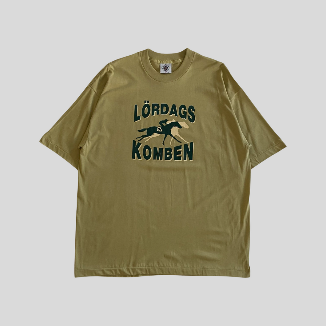 90s Lördags komben T-shirt - XL